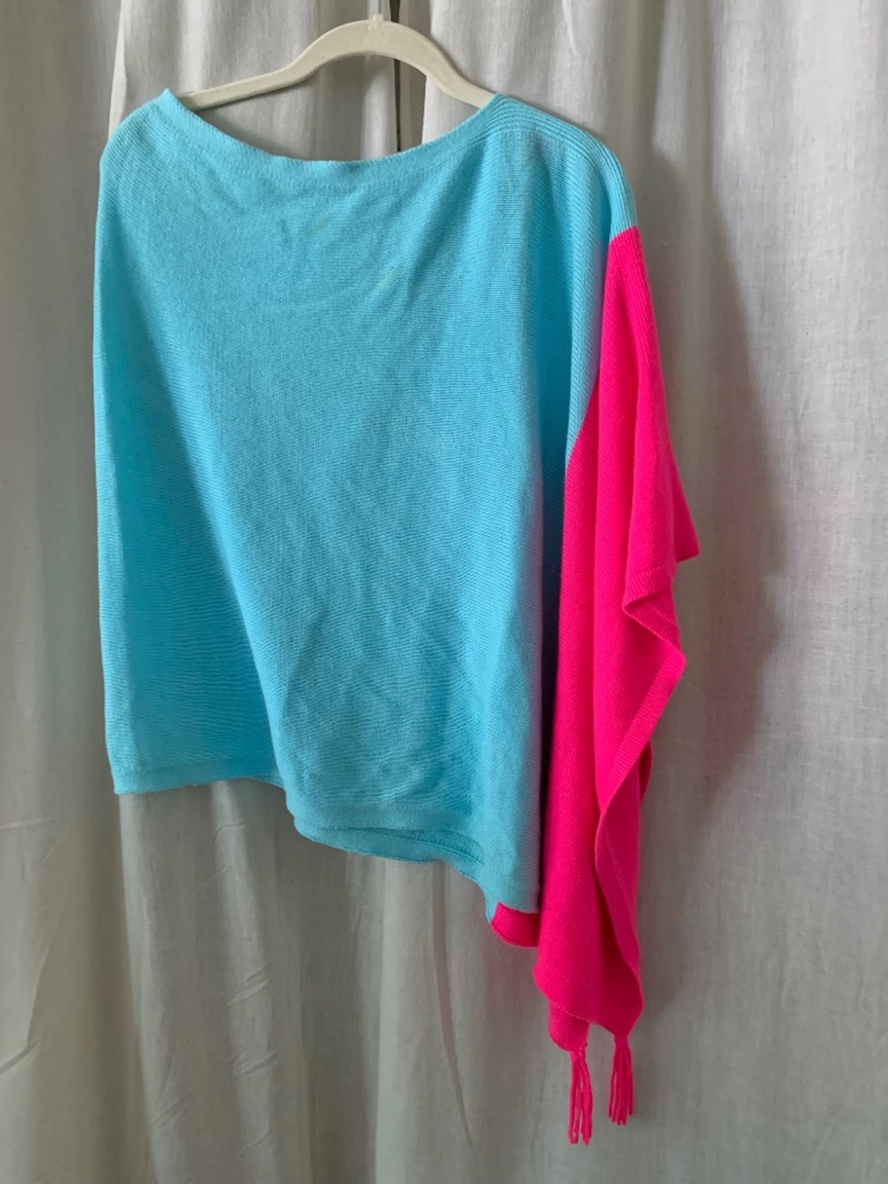 Lilly Pulitzer Aqua Pink Colorblock Tassel Poncho Wrap One Size Cotton Blend - Picture 2 of 10